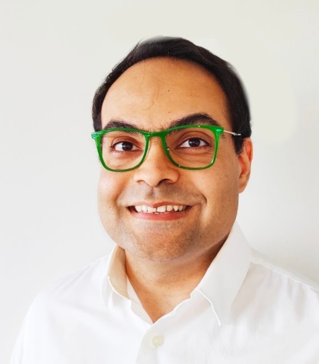 Portrait of Reza Rawassizadeh